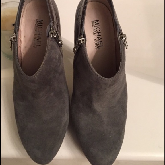 Michael Kors ankle boots - Picture 3 of 4